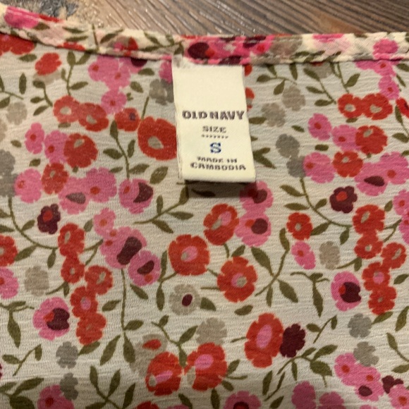 Floral Sheer Tank Top - Small - Picture 9 of 9